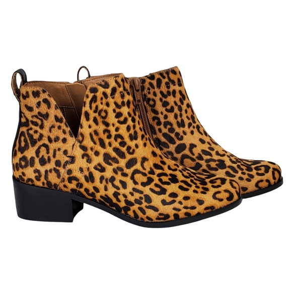 New Vionic clara leopard calf hair v cut out water resistant ankle boots tan - Picture 4 of 16